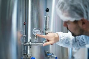 A pressure gauge helps in assessing compressed air system performance